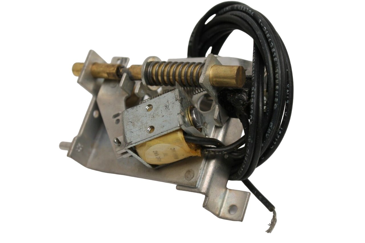 TJKSTA12R - General Electrics - Shunt Trip – SimplyBreakers.com