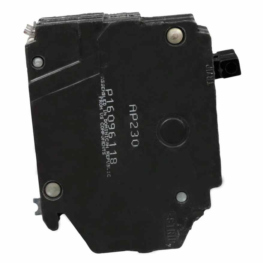 Interruttore Automatico GE THQP220 | 20A, 2 Poli, 120/240V, Q-Line Plug-In