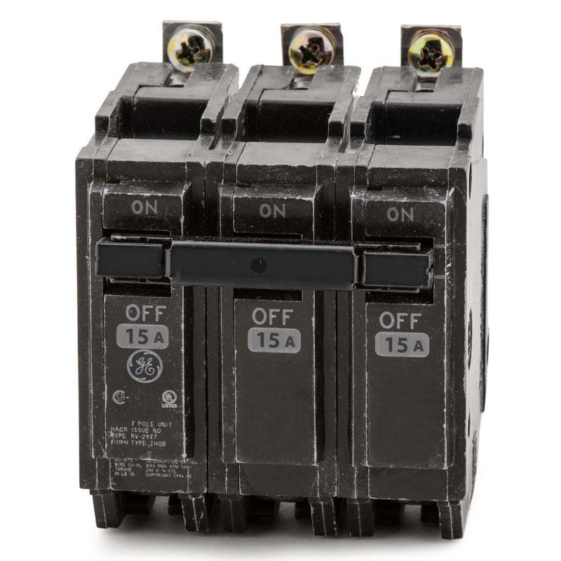 THQB32015 - GE - 15 Amp Circuit Breaker