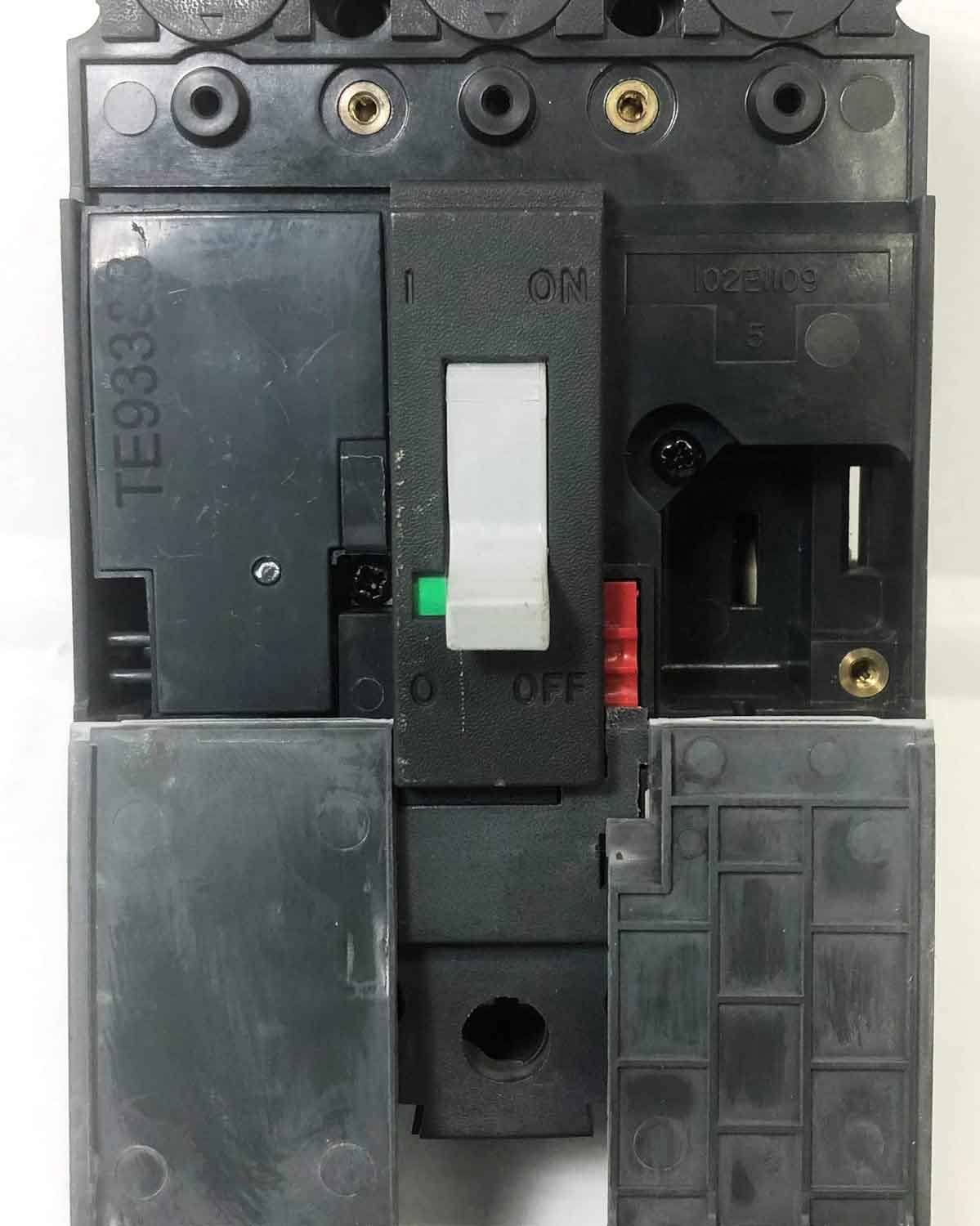 SELA24AT0100 - General Electrics - Molded Case Circuit Breakers